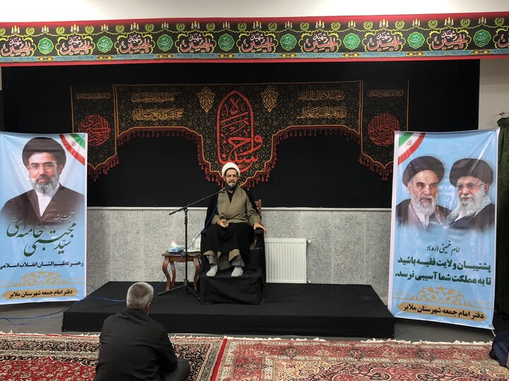 تصاویر / برگزاری مراسم روضه در دفتر امام جمعه ملایر