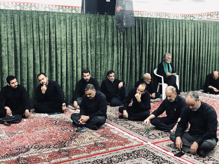 تصاویر / برگزاری مراسم روضه در دفتر امام جمعه ملایر