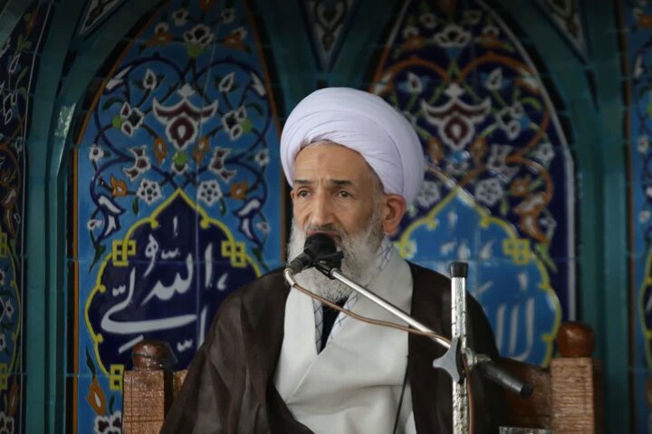 تصاویر/ بزرگداشت معلم اخلاق، مرحوم حاج اسماعیل احمدی نیا در بهشهر، با حضور نماینده ولی فقیه در مازندران