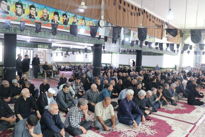تصاویر/ بزرگداشت معلم اخلاق، مرحوم حاج اسماعیل احمدی نیا در بهشهر، با حضور نماینده ولی فقیه در مازندران