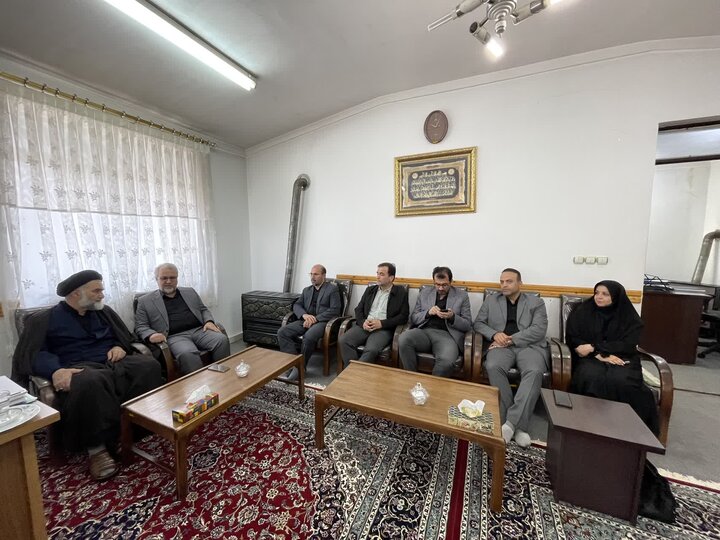 تصاویر/ دیدار اصحاب رسانه و فعالان فرهنگی استان با امام جمعه نوشهر