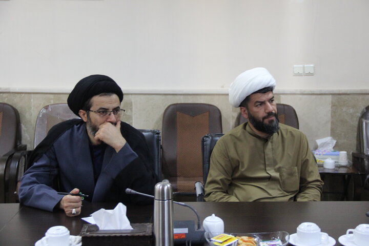 تصاویر / نشست مدیر حوزه علمیه استان قزوین با مدیران ومعاونین مدارس علمیه قزوین