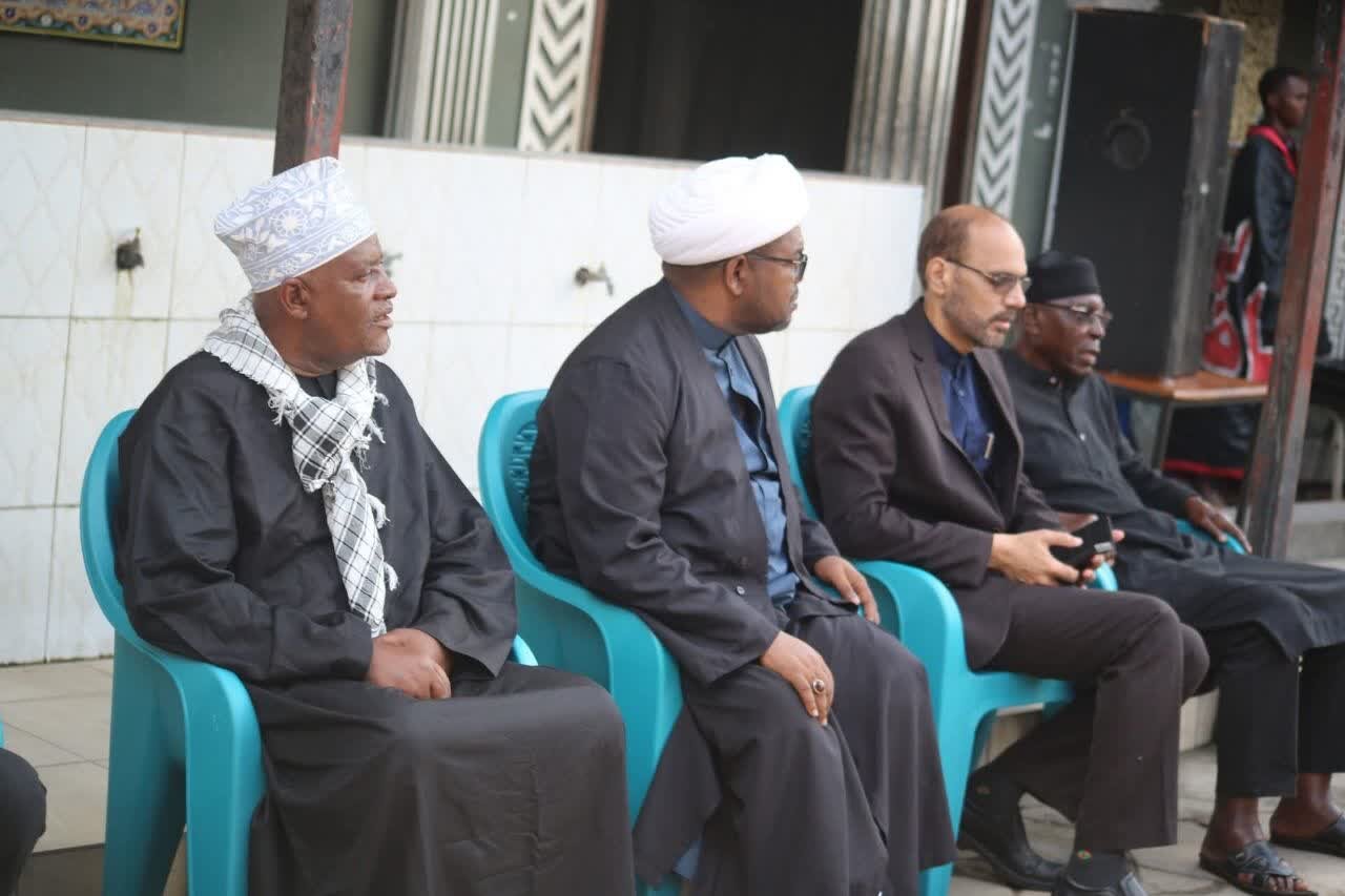 “Bendera ya Imam Hussein (as) Yapeperushwa Daresalam Tanzania; Majlisi za Muharram 1448H Zaanza”