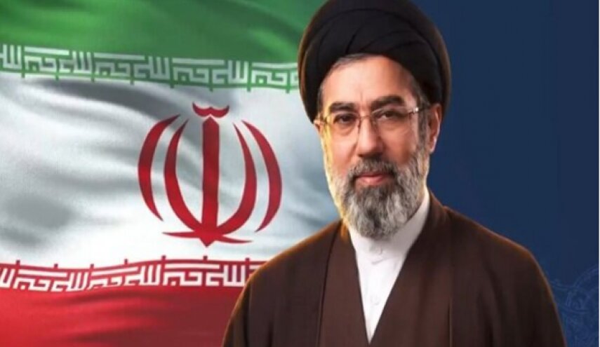 قائد الثورة: علی رغم رأيي، أذنتُ بمذكّرة التفاهم مع أمريكا بناءً على تعهّد الرئيس بحماية حقوق الشعب.. والمفاوضات المباشرة القادمة لا تعني الإذعان لرأي العدو
