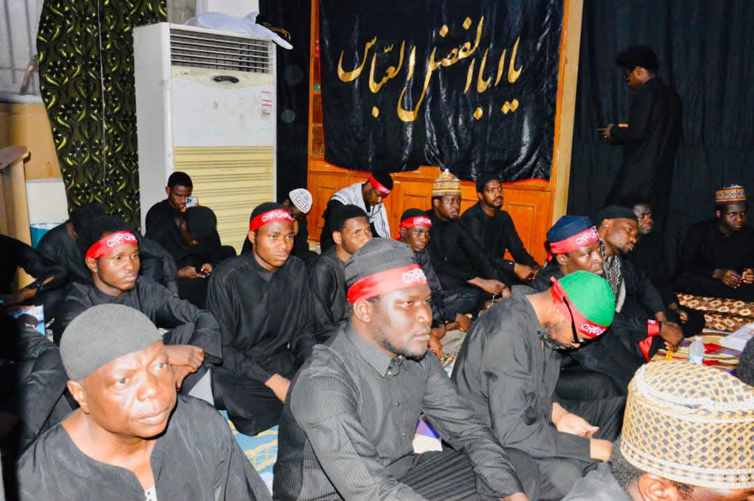 Daliban Sheikh Ibraheem Zakzaky (H) Dake Biranen Karbala Da Najaf Sun Ci Gaba Da Gudanar Da Zaman Juyayin Ashura&nbsp;