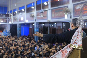 تصاویر/ برگزاری دومین مجلسِ عزاء با حضور گسترده و عاشقانهٔ عزادارانِ اهلِ بیتؑ در مسجد و امام‌بارگاه المحسن کراچی پاکستان