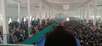 تصاویر/اقامه نماز عبادی سیاسی جمعه در ساوه