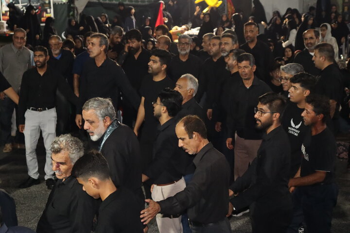 تصاویر/ عزاداری شب چهارم محرم در بندر دیّر