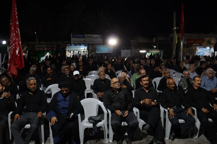تصاویر/ عزاداری شب چهارم محرم در بندر دیّر