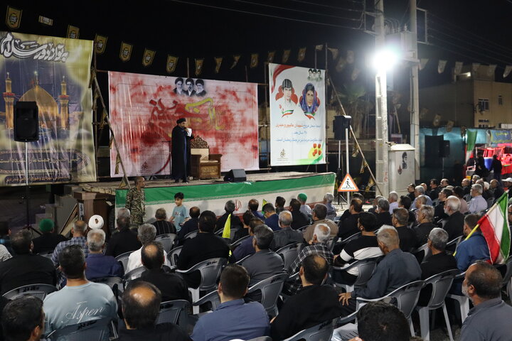 تصاویر/ عزاداری شب چهارم محرم در بندر دیّر