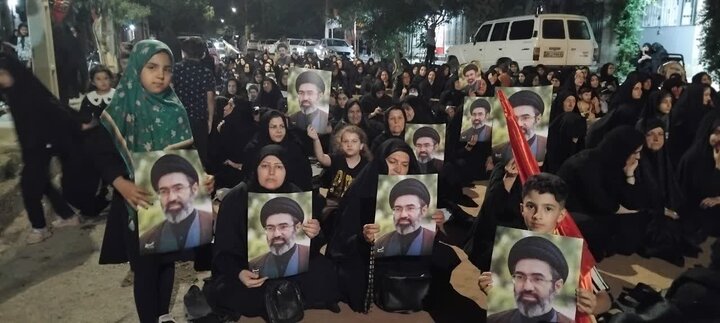 اقامه عزای امام حسین علیه السلام در ایوان