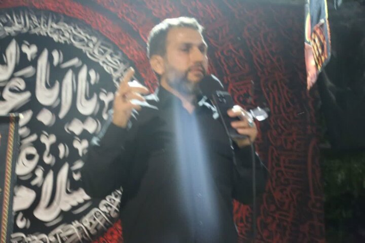 اقامه عزای امام حسین علیه السلام در ایوان