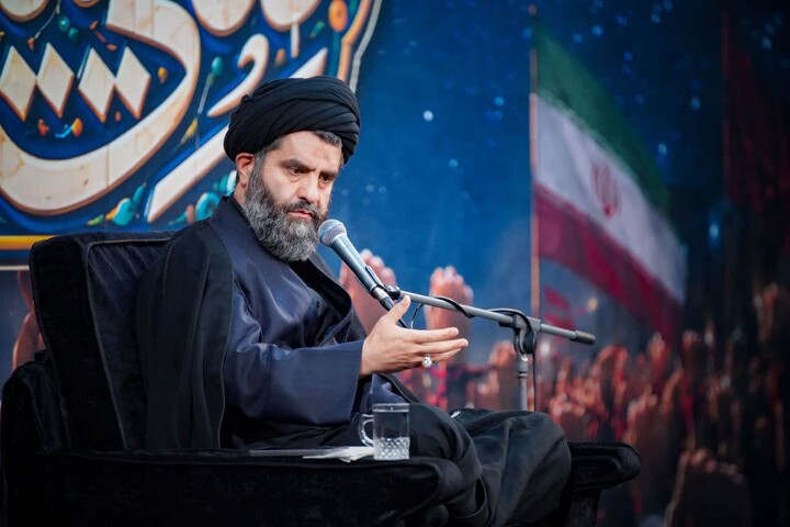 تصاویر |عزاداری شب چهارم محرم امامزاده شاه‌میرحمزه اصفهان