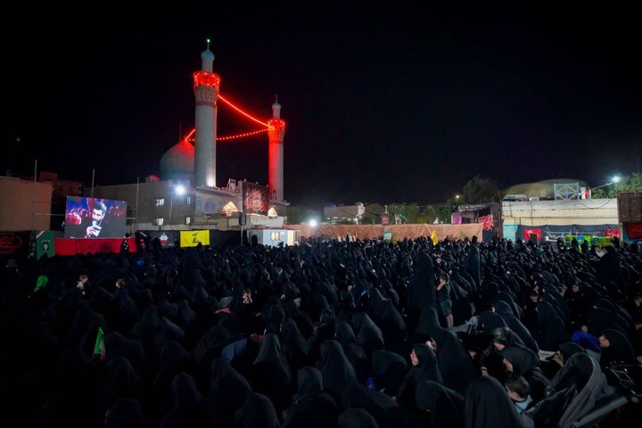 تصاویر |عزاداری شب چهارم محرم امامزاده شاه‌میرحمزه اصفهان