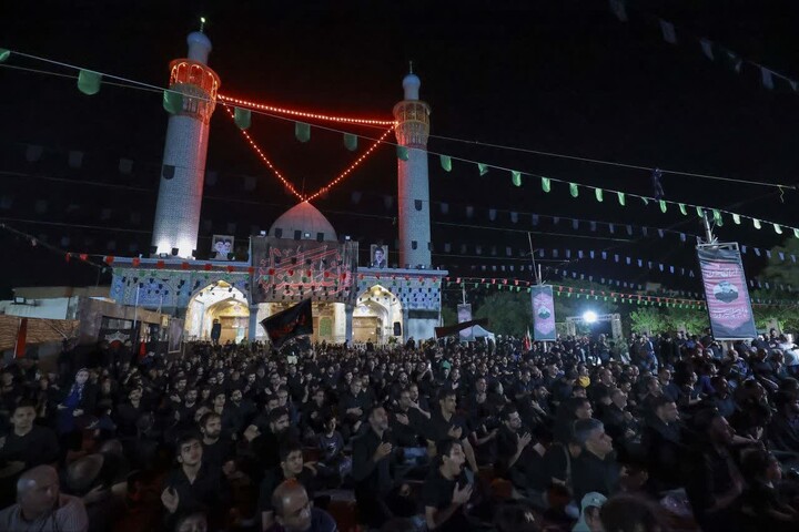 تصاویر |عزاداری شب چهارم محرم امامزاده شاه‌میرحمزه اصفهان