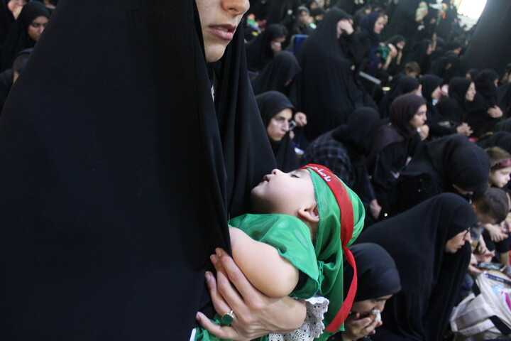 تصاویر/ مراسم بزرگ شیرخوارگان حسینی در شهر کرمان