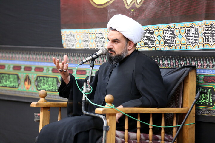 تصاویر/ مراسم عزاداری روز چهارم محرم در دفتر آیت الله العظمی مکارم شیرازی