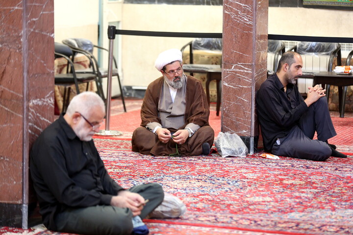 تصاویر/ مراسم عزاداری روز چهارم محرم در دفتر آیت الله العظمی مکارم شیرازی