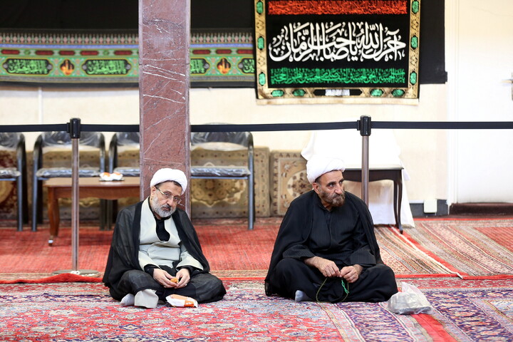 تصاویر/ مراسم عزاداری روز چهارم محرم در دفتر آیت الله العظمی مکارم شیرازی