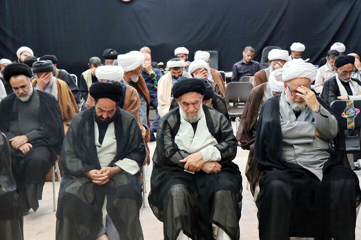 تصاویر/ مراسم عزاداری روز چهارم محرم در دفتر آیت الله العظمی نوری همدانی