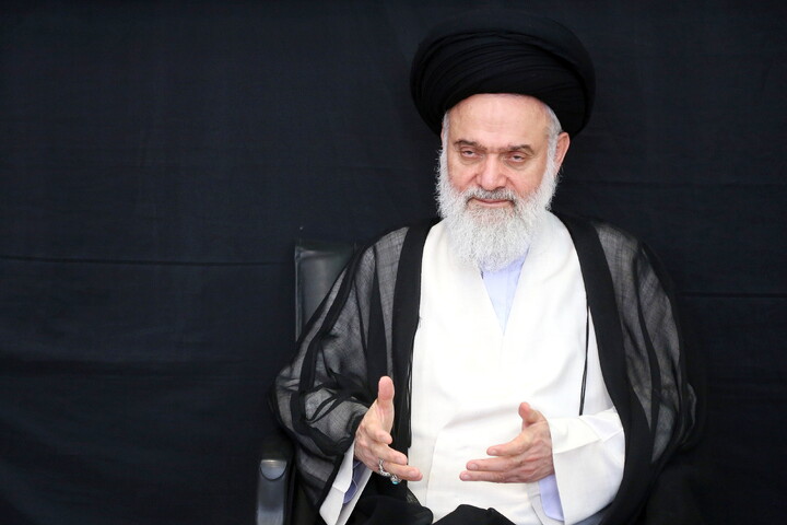 تصاویر/ مراسم عزاداری روز چهارم محرم در دفتر آیت الله العظمی نوری همدانی