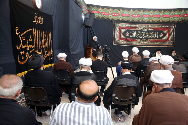 تصاویر/ مراسم عزاداری روز چهارم محرم در دفتر آیت الله العظمی نوری همدانی