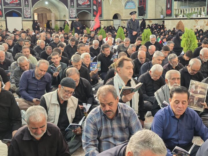 تصاویر/مراسم پرفیض دعای ندبه در امامزاده اسحاق ساوه