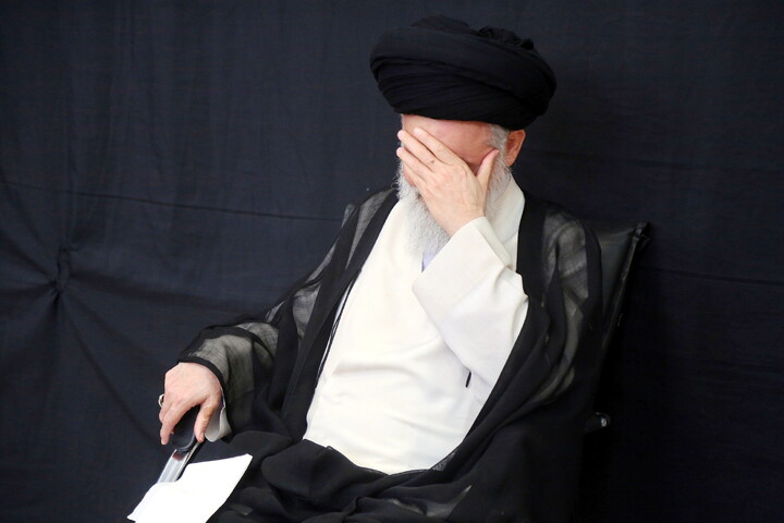 تصاویر/ مراسم عزاداری روز چهارم محرم در دفتر آیت الله العظمی نوری همدانی