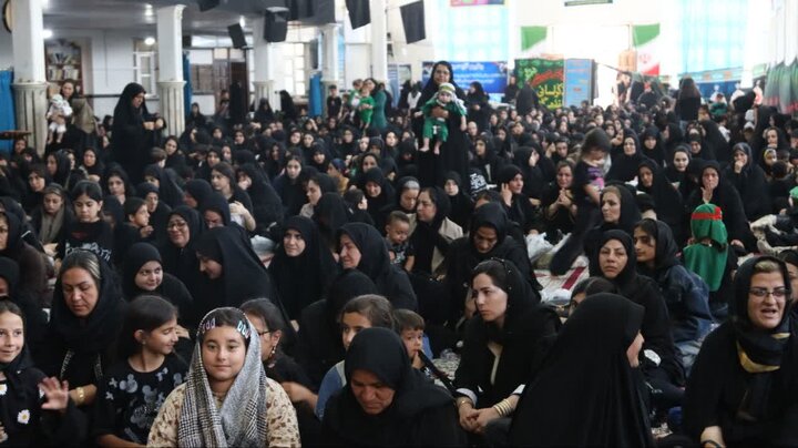 تصاویر/ مراسم شیرخوارگان حسینی در شاهین دژ