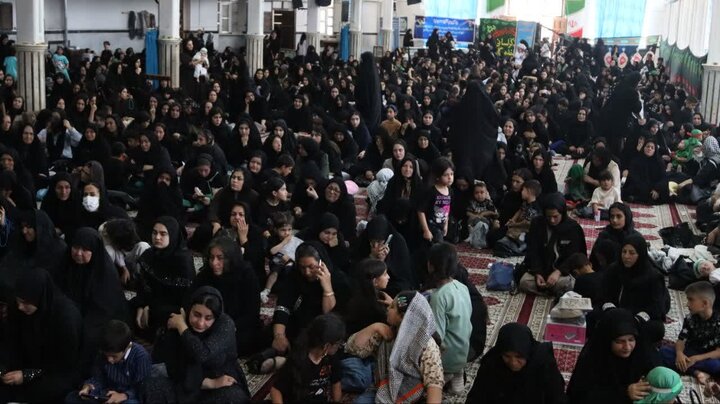 تصاویر/ مراسم شیرخوارگان حسینی در شاهین دژ