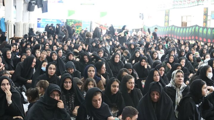تصاویر/ مراسم شیرخوارگان حسینی در شاهین دژ