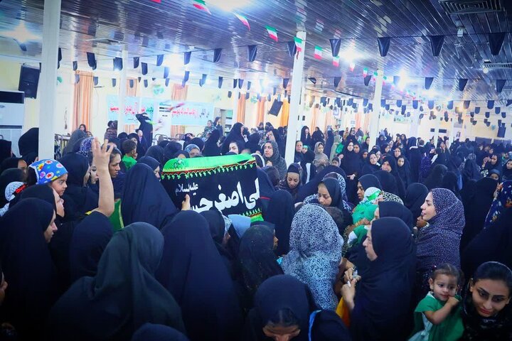 تصاویر/ همایش شیرخوارگان حسینی در جزیره قشم