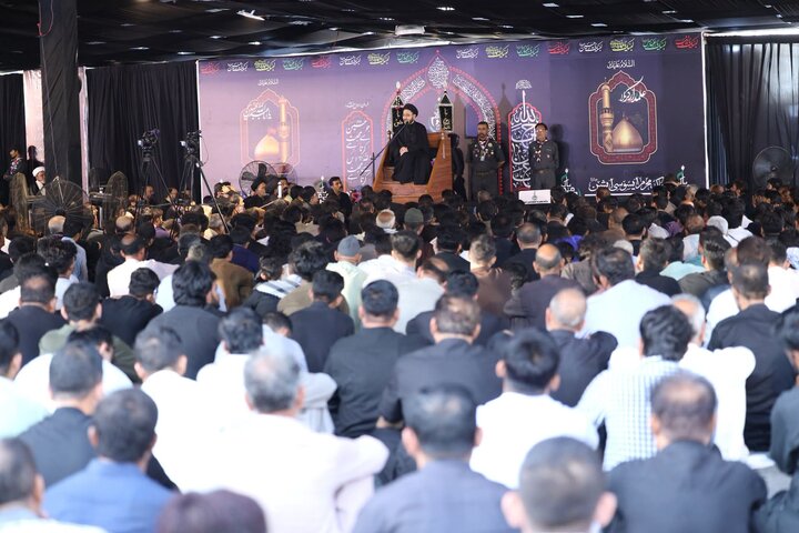 تصاویر/ نشتر پارک کراچی میں دوسری مرکزی عشرۂ مجالس، ذکرِ امام حسینؑ سے فضا سوگوار