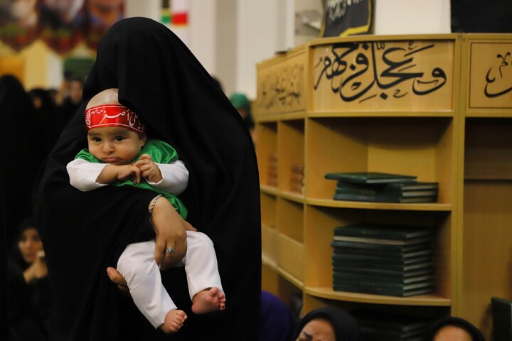 مراسم شیرخوارگان حسینی
