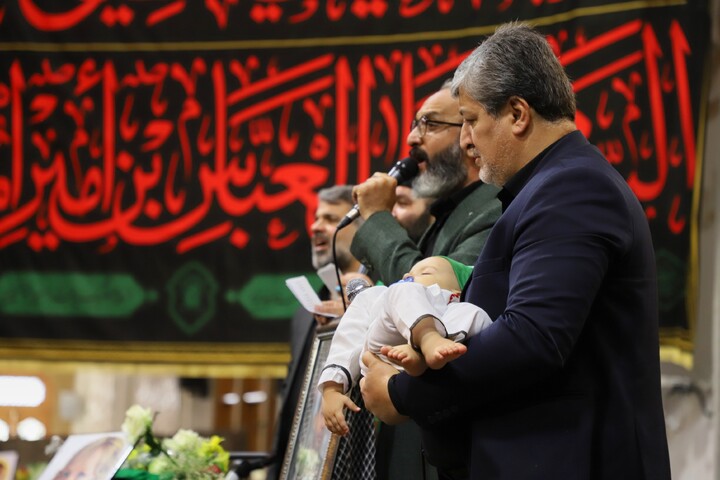مراسم شیرخوارگان حسینی