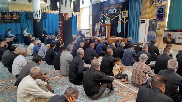 تصاویر/ اقامه نماز جمعه در شهرستان ایوان