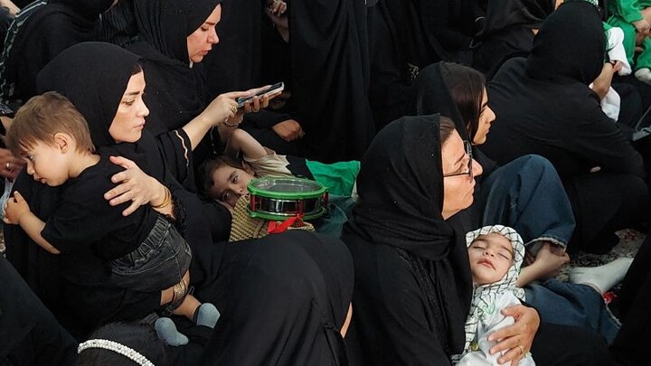 تصاویر/همایش شیرخواران حسینی در بیجار برگزار شد