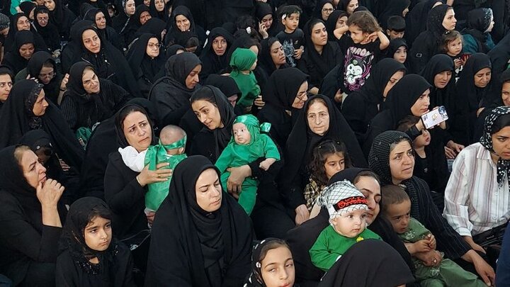 تصاویر/همایش شیرخواران حسینی در بیجار برگزار شد