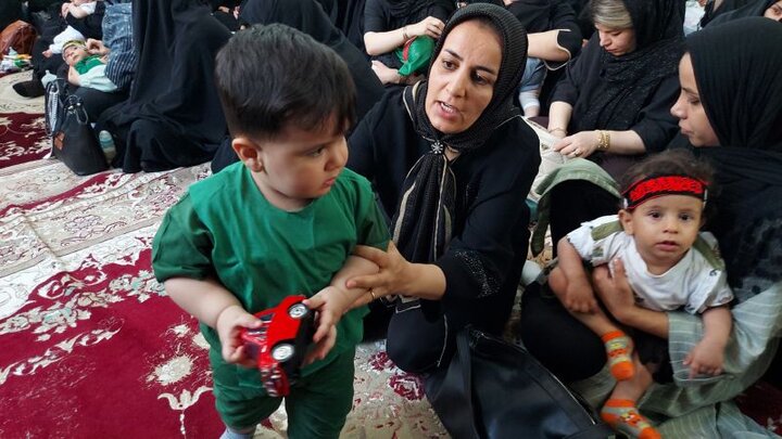 تصاویر/همایش شیرخواران حسینی در بیجار برگزار شد
