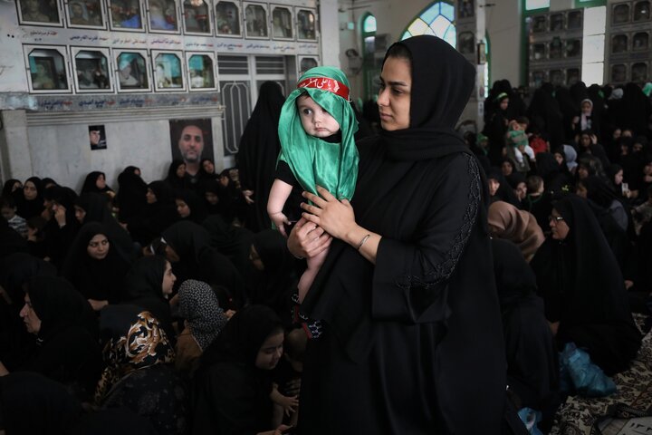 تصاویر/ همایش بزرگ شیرخوارگان حسینی(ع)در امامزادگان ابراهیم و محمد(ع)قم