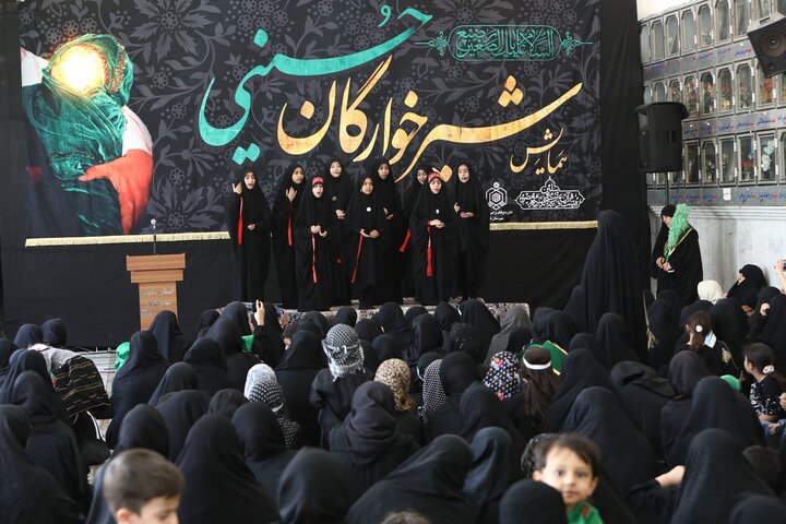 تصاویر/ همایش بزرگ شیرخوارگان حسینی(ع)در امامزادگان ابراهیم و محمد(ع)قم
