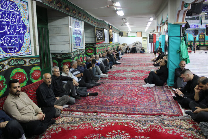 تصاویر/ مجلس عزاداری اباعبدالله الحسین(ع) اهالی شریف و دیندار روستای زرین آباد