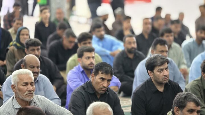 تصاویر/ اقامه نمازجمعه شهر ریگان