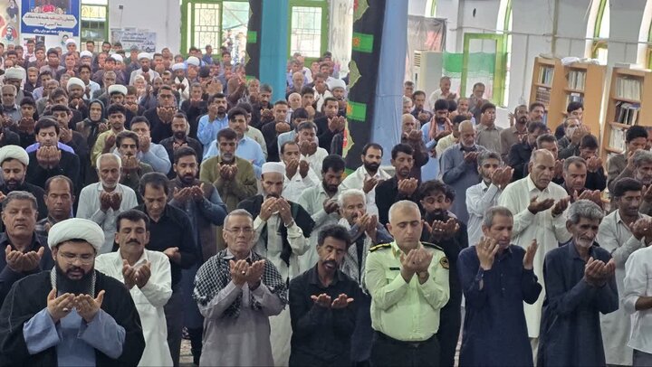 تصاویر/ اقامه نمازجمعه شهر ریگان
