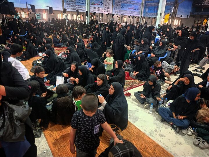 تصاویر/ همایش جهانی شیرخوارگان حسینی ( ع ) در سمنان