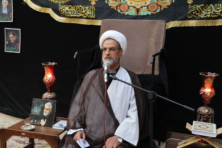 تصاویر/ چهارمین روز از مجلس عزاداری محرم حوزه علمیه استان یزد برگزار شد
