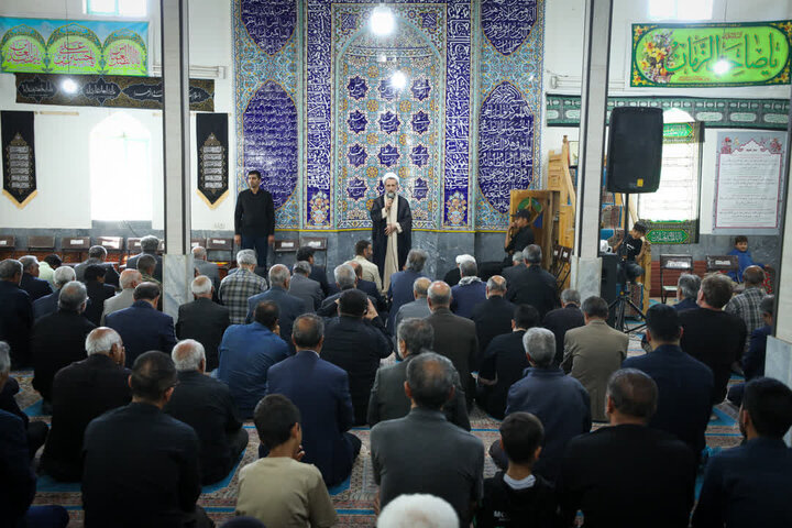 تصاویر / یادواره شهدای ۶۸ شهید دهستان چوقور،با حضور امام جمعه قزوین