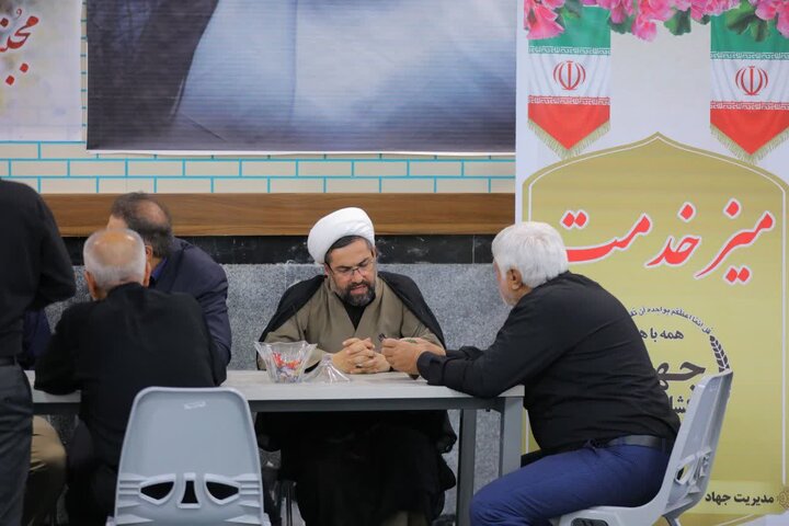 تصاویر/ نماز عبادی سیاسی جمعه در ساوجبلاغ