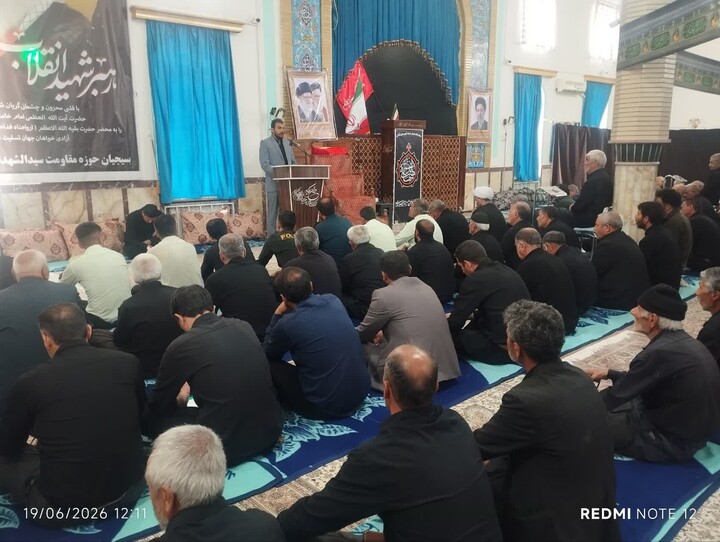 تصاویر/ اقامه نمازجمعه شهر لیلان