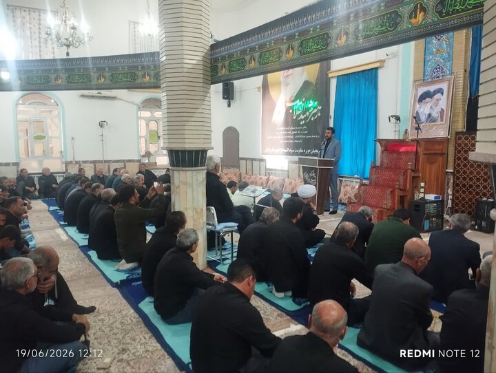 تصاویر/ اقامه نمازجمعه شهر لیلان